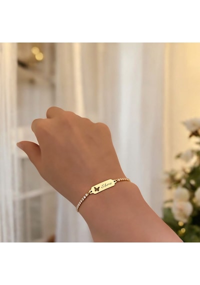 Archin Ebru İsmine Özel 14 Ayar Altın Plakalı Beyaz Taş Desenli Kelebek Figürlü Hediye Bileklik-644isim Ebru Archin Ebru İsmine Özel 14 Ayar Altın Plakalı Beyaz Taş Desenli Kelebek Figürlü Hediye Bileklik-644isim Ebru