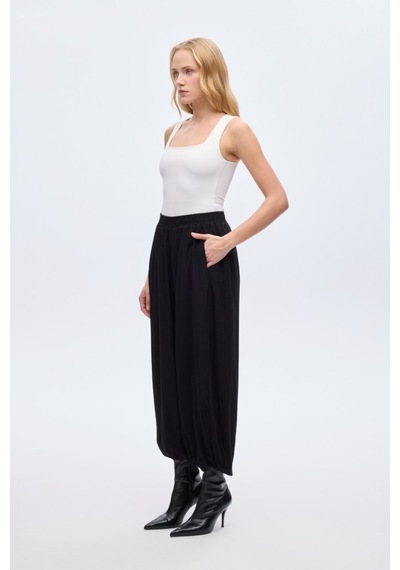 Quzu Beli Lastikli Pileli Şalvar Pantolon Siyah Çok renkli