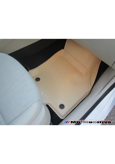 Skoda Octavia 3D Havuzlu Bej Paspas. 2013-