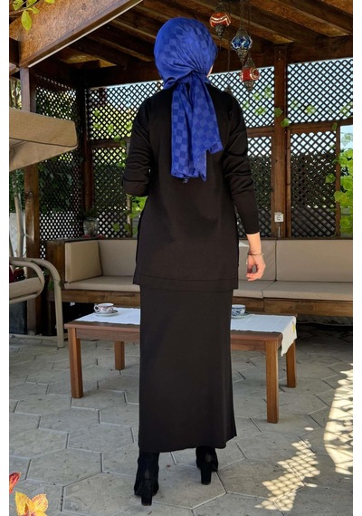 Rabia Şamlı Sezen Triko Takım Siyah Çok Renkli