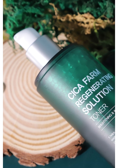 Farmstay Cıca Farm Regeneratıng Solutıon Toner 200ml - Cica Özlü Yatıştırıcı Tonik
