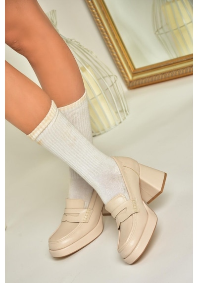 Fox Shoes T569013709 Bej Kalın Topuklu Kadın Ayakkabı Bej