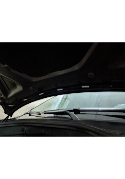 Bmw X5 E70 Ön Cam Yıkama Hortumu Klipsleri