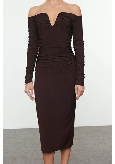 Ersefa Moda Stil Fitted Carmen Yaka Midi Boy Vücuda Oturan Örme Elbise Kahverengi