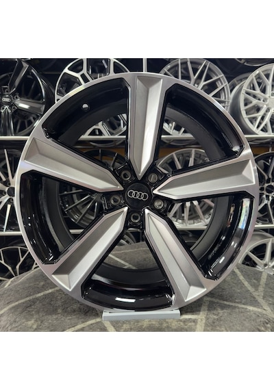 18" İnç 5x112 Audi Rs5 Jant Modeli Audi