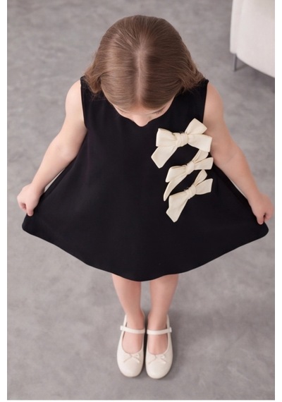 Fesshera Kids Kız Çocuk %100 Pamuk Double Crep Elbise Fiyonk Detaylı Sıfır Kollu Düğme Kapamalı Özel Gün Elbisesi Siyah
