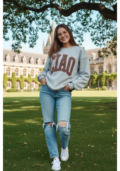 Fashion Friends Cıao Büyük Fontlu Leopar Desen Yazılı Salaş Bol Kadın Kışlık Ofis Kolej Sweat Gri Fashion Friends Cıao Büyük Fontlu Leopar Desen Yazılı Salaş Bol Kadın Kışlık Ofis Kolej Sweat Gri