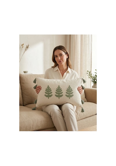 Buldan İşi Ağaç Motifli Kabartmalı Punch Nakışlı Püsküllü Pamuk Gizli Fermuarlı Dikdörtgen Kırlent Kılıfı 35x55 Cm Yeşil