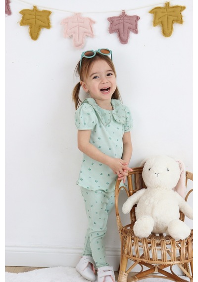 Harika Kids Kız Çocuk Çiçek Baskılı Raporlu Kumaş Basic Alt Üst İkili Takım 001