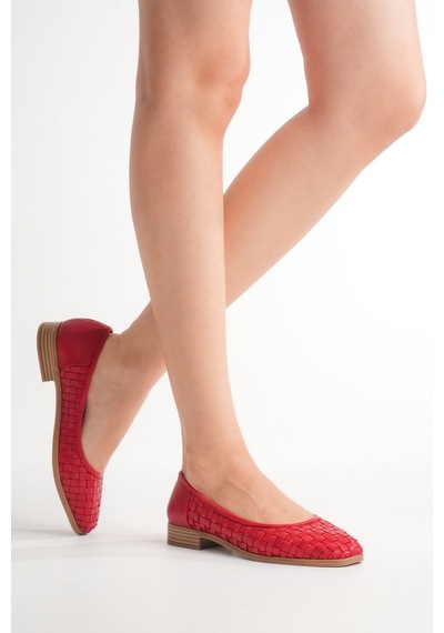 Analin Shoes Kadın Hakiki Deri Örgü Detaylı Babet Kırmızı Analin Shoes Kadın Hakiki Deri Örgü Detaylı Babet Kırmızı