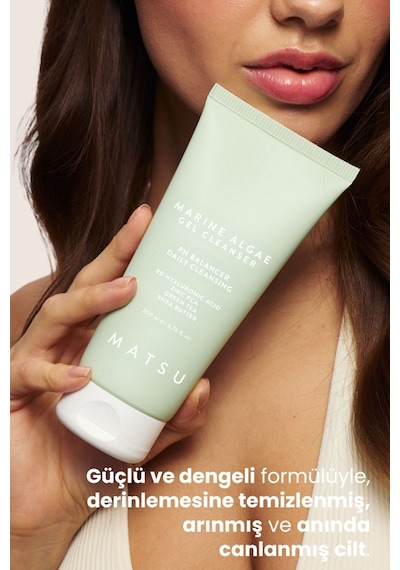 Matsu Nazik Temizleyici Nem Dengeleyici Yüz Yıkama Jeli 200 ml