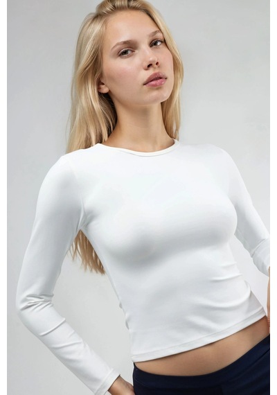 Hiccup Busem Slim Fit Yuvarlak Yaka Uzun Kollu Bluz Beyaz