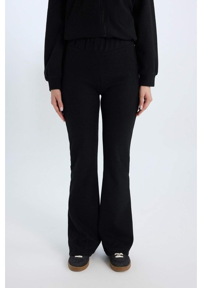 DeFacto Wide Leg Geniş Paça Esnek Belli Uzun Boy Pantolon E4387AX24WNBK81 Siyah