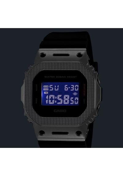 Casio Gm-5600m-1dr Kol Saati Altın - Siyah