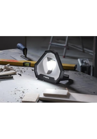 Varta Work Flex Stadium Light + Şarj Kablosu Çok Renkli