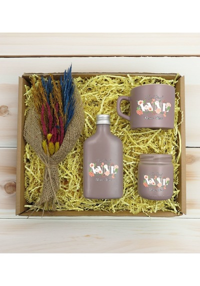 Bk Gift Kişiye Özel İsimli Dtf Anne Temalı Mat Gri Kahve Fincanı & Kolonya & Mum & El Yapımı Kuru Çiçek Buketi Hediye Seti-4, Anneye Hediye, Anneler G