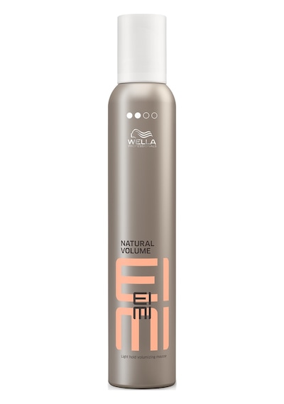 Wella EIMI Natural Volume Hafif Tutuşlu Hacim Veren Saç Köpüğü 30