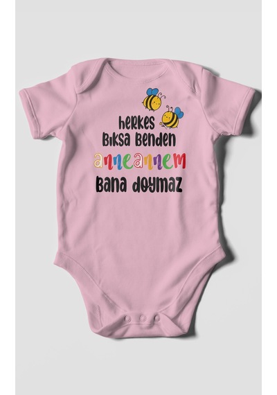 Herkes Bıksa Benden Anneannem Bana Doymaz Baskılı Bebek Zıbını %100 Pamuk Kısa Kol Koyu Pembe