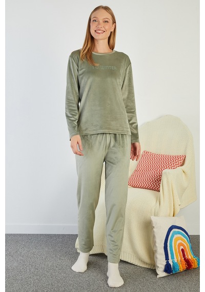 Fullamoda I Love Winter Kabartma Baskılı Kadife Pijama Takımı Yeşil