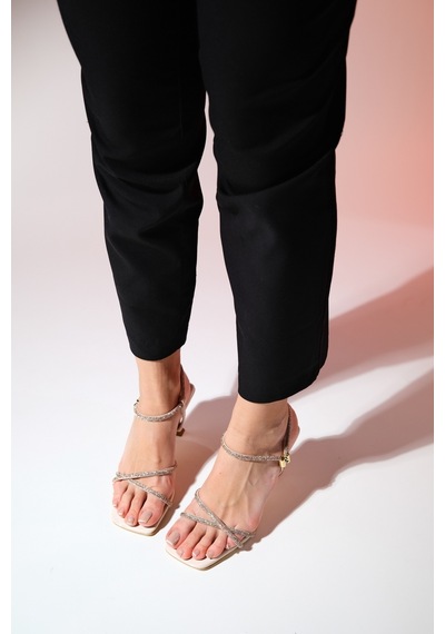 Luvishoes Jasper Bej Taşlı Kadın Abiye Ayakkabı