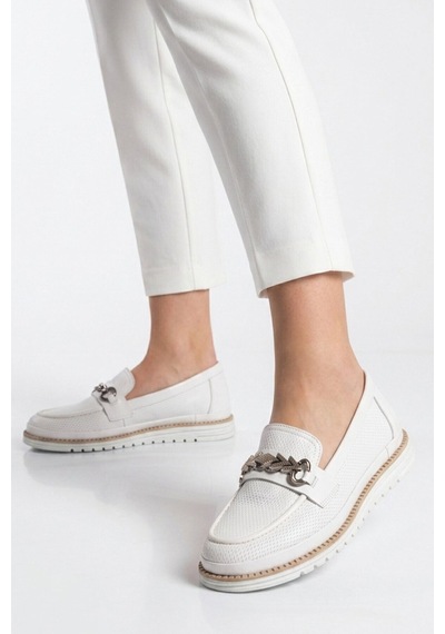 Voyager Beyaz Hakiki Deri Anatomik Rahat Tabanlı Toka Detaylı Kadın Casual Ayakkabı Loafer Z273 Z Voyager Beyaz Hakiki Deri Anatomik Rahat Tabanlı Toka Detaylı Kadın Casual Ayakkabı Loafer Z273 Z