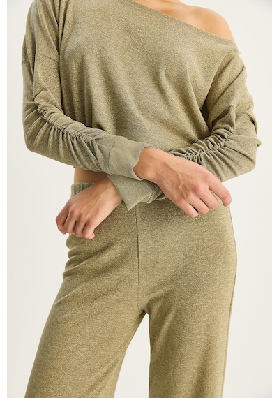 Shade Kadın Kayık Yaka Beli Lastikli Bluz Bol Pantolonlu Simli Alt-üst Takım 60283617 - Çağla Yeşili Shade Kadın Kayık Yaka Beli Lastikli Bluz Bol Pantolonlu Simli Alt-üst Takım 60283617 - Çağla Yeşili