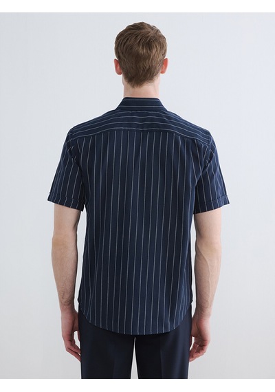 Lcwaıkıkı Classic Lacivert Regular Fit Çizgili Erkek Gömlek