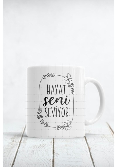 Hayat Seni Seviyor Baskılı Kupa Bardak Beyaz