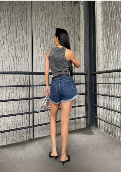 Esiilamoda Kadın Gri Yıkamalı Crop