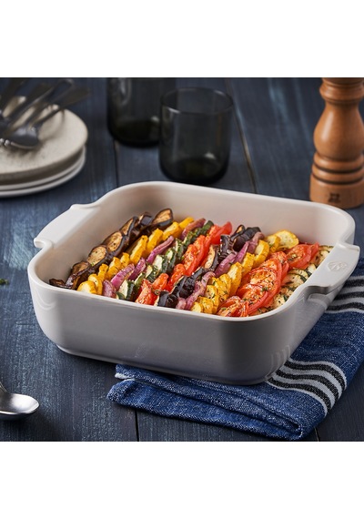 Peugeot Appolia Kare Fırın Kabı Ekru 28 Cm Çok Renkli