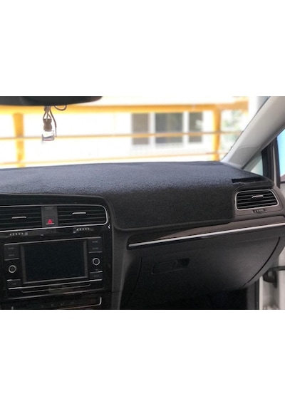 Volkswagen Golf 7 Uyumlu Modellerine Uygun Torpido Koruma Halısı Siyah Kenar Renk Siyah
