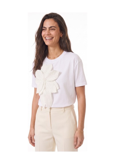 Onloox Kadın Beyaz Beyaz Pamuklu Kısa Kollu Bisiklet Yaka Çiçek Aksesuar Detaylı Örme Üst T-shirt
