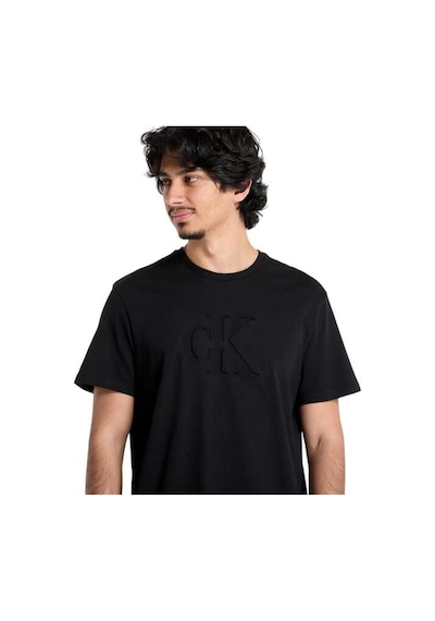 Calvin Klein Erkek Bisiklet Yaka Kısa Kol Slim Fit Ck Yaz Desen Siyah T-shirt Lv04rc824g-ub1-8518 Siyah Calvin Klein Erkek Bisiklet Yaka Kısa Kol Slim Fit Ck Yaz Desen Siyah T-shirt Lv04rc824g-ub1-8518 Siyah