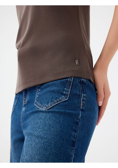 Slim Fit Kadın Tshirt K.kol Koyu Kahve