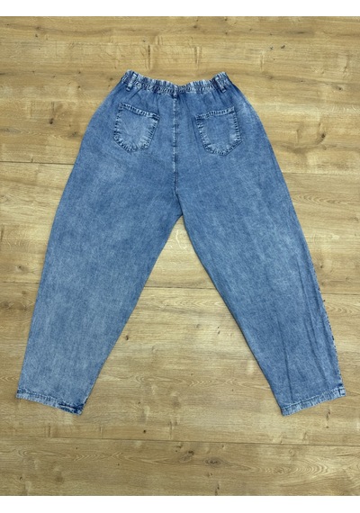 Büyük Beden Çiçek Desenli Mom Kesim Bileği Yırtmaçlı Denim Kadın Pantolon Mavi