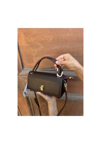 Just Polo Kadın Yeni Sezon Aksesuar Detaylı Çapraz Ayarlanabilir Askılı Şık El & Omuz Çantası Ebat 22 X 11 Cm Kahverengi 25159771