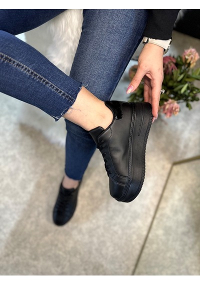 Günlük Kadın Sneaker Bağcıklı Hafif Kalın Yüksek Tabanlı Leopar Detaylı Yürüyüş Spor Ayakkabı 065 Siyah Günlük Kadın Sneaker Bağcıklı Hafif Kalın Yüksek Tabanlı Leopar Detaylı Yürüyüş Spor Ayakkabı 065 Siyah