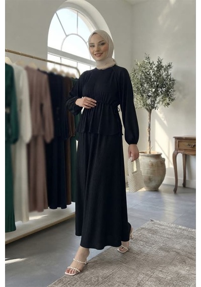 Maşuka Bürümcük Kumaş Bel Büzgülü Peplum Üst Ve Maksi Etekli Şık Ve Rahat Tesettür İkili Takım Siyah Siyah Maşuka Bürümcük Kumaş Bel Büzgülü Peplum Üst Ve Maksi Etekli Şık Ve Rahat Tesettür İkili Takım Siyah Siyah