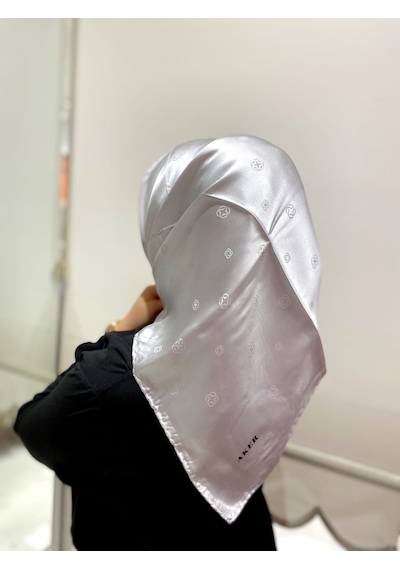 Aker İpek Monogram Jakar Eşarp