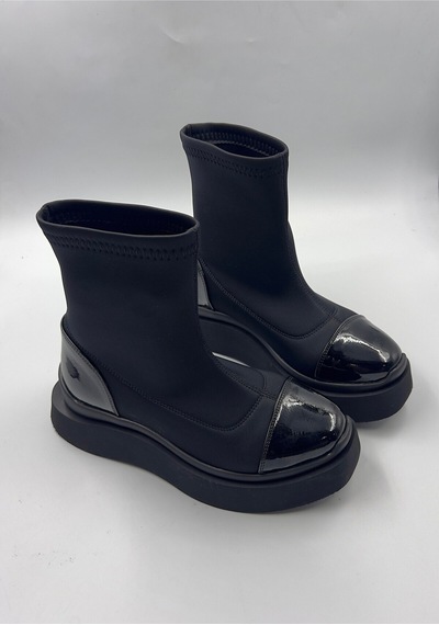 Dabab Shoes Kadın Siyah Strej Dalgıç Maxi Model Rugan Detaylı Kalın Poli Taban Bot