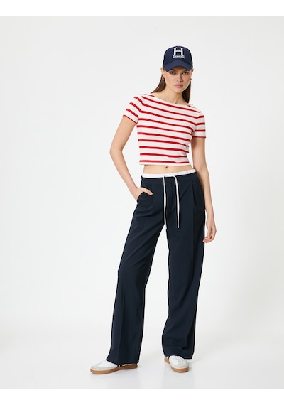 Koton Kısa Kollu Crop Penye Tişört Bisiklet Yaka Slim Fit Kırmızı Çizgili 4sal10991ık Kırmızı Koton Kısa Kollu Crop Penye Tişört Bisiklet Yaka Slim Fit Kırmızı Çizgili 4sal10991ık Kırmızı