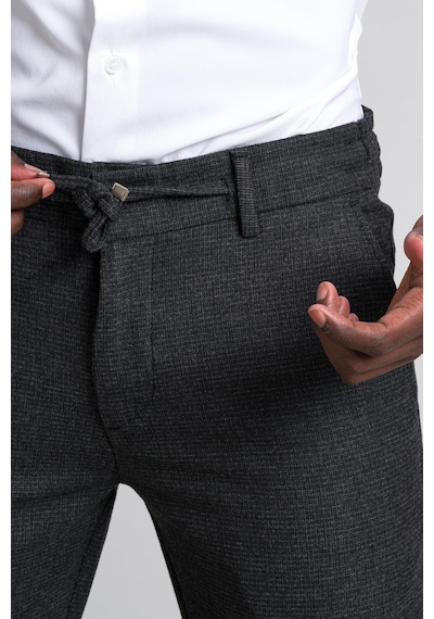 Perpant Slimfit Bitik Kareli Beli Lastikli Ve İplikli Kışlık Kumaş Jogger Pantolon Antrasit Perpant Slimfit Bitik Kareli Beli Lastikli Ve İplikli Kışlık Kumaş Jogger Pantolon Antrasit