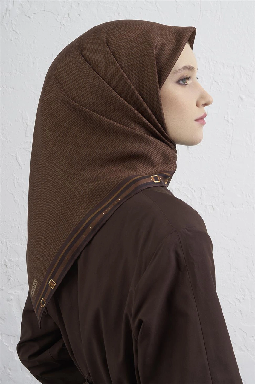 Armine Monogram Desenli Saf İpek Twill Eşarp 9401d 80 KAhverengi