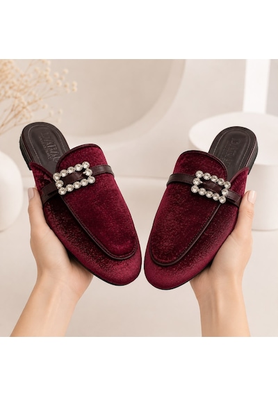 Dabab Shoes Marıgold Kadın Taşlı Tokalı Bordo Kadife Görünümlü Kapalı Burun Düz Taban Mule Terlik
