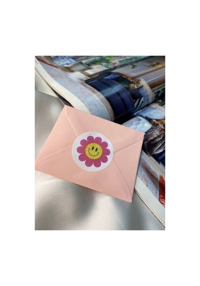 Pembe Papatya Etiketi Gülümseyen Surat Yuvarlak Mat Sticker 4 Cm 100 Adet Çok Renkli