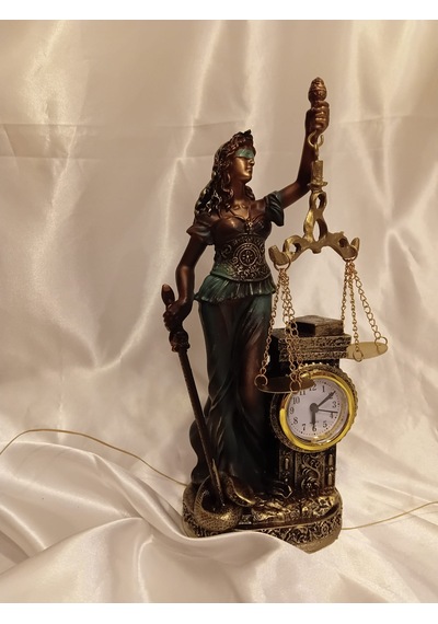 Adalet Kadın Avukat Heykeli Themis Terazi Dekoratif Hakim Savcı Saatli 35 14 45cm