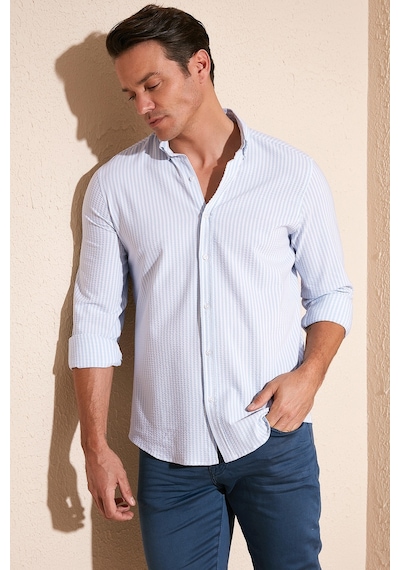 Buratti Pamuklu Çizgili Düğmeli Yaka Uzun Kollu Regular Fit Erkek Gömlek Cf23S112237 Mavi-Beyaz Buratti Pamuklu Çizgili Düğmeli Yaka Uzun Kollu Regular Fit Erkek Gömlek Cf23S112237 Mavi-Beyaz