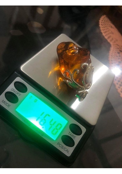 Doğal Kaya Damla Kehribar Kolye Ucu Otantik Gümüş Aparatlı 16,48 Gram