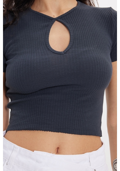 Tudors Kadın Slim Fit Dar Kesim %100 Pamuk Bisiklet Yaka Kısa Kol Antrasit Crop-50377