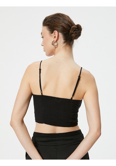 Koton Askılı Crop Üst Kalp Yaka Pamuklu Slim Fit Siyah 4sak30009ew Siyah